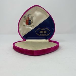 Vtg 1950s Red Velvet Sweet Heart Shaped jewelry Box.